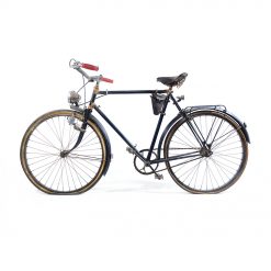 Vélo noir vintage - Mes Découvertes Premery