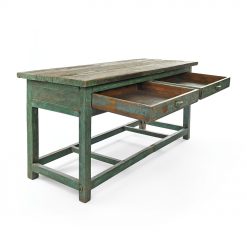 Table en bois patiné à 2 tiroirs - Julien Cohen Affaire Conclue