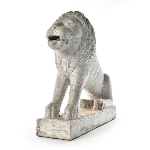 Statue de lion en pierre - Julien Cohen Affaire Conclue