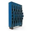Meuble d'atelier bleu en métal à 48 casiers - Julien Cohen Mes Découvertes