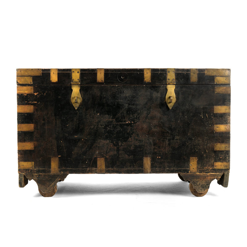 Boîte Coffre Ancienne En Bois Avec Ferrures En Laiton - Style Floral Années 50, Fabrication Artisanale Indienne