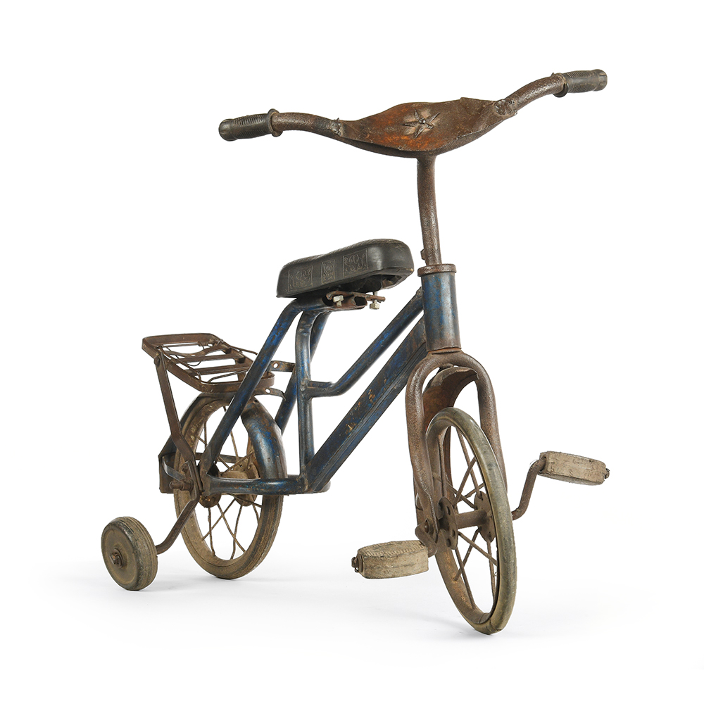 Tricycle pour enfant en fer  Mes Découvertes - Julien Cohen