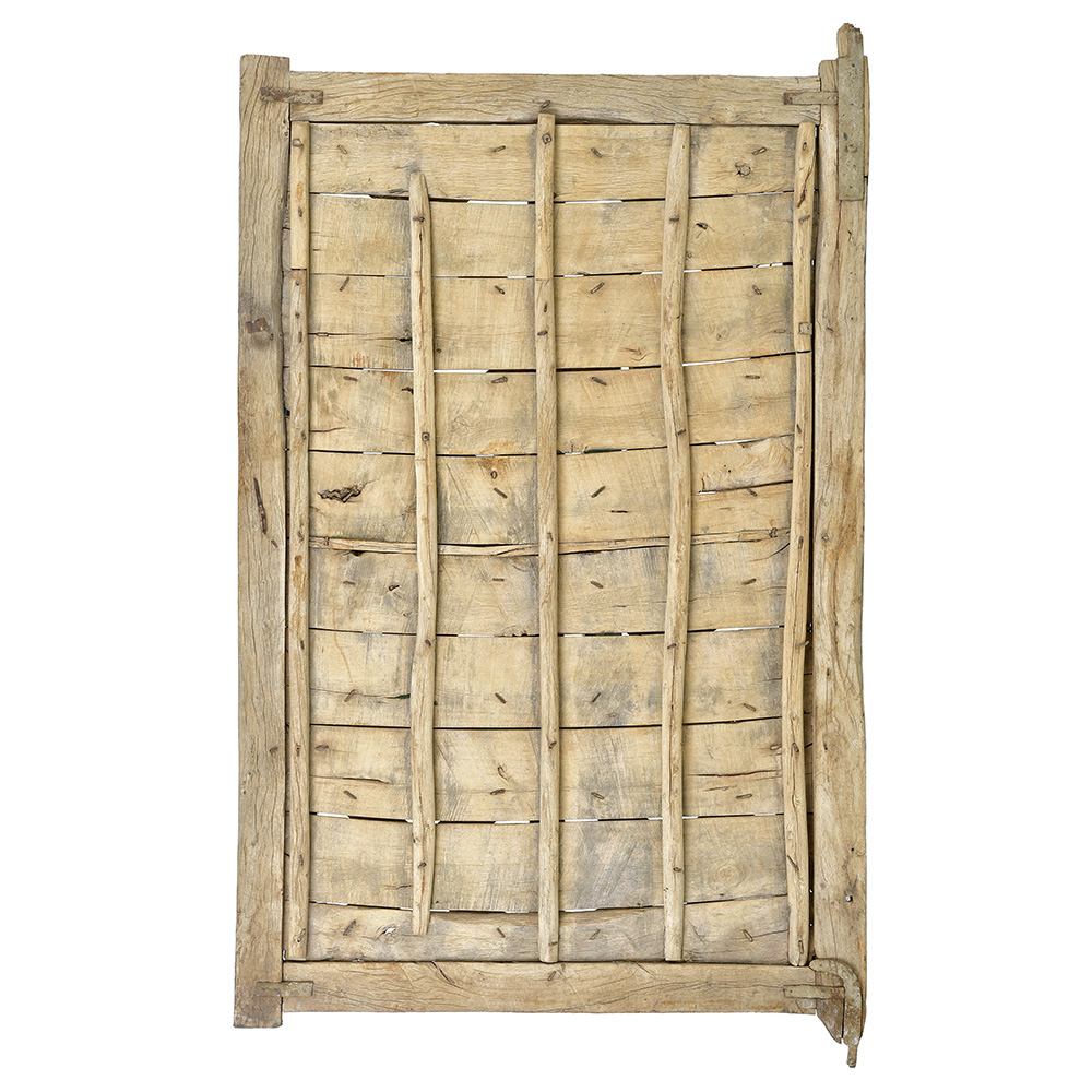 porte-bois-sculptee_001
