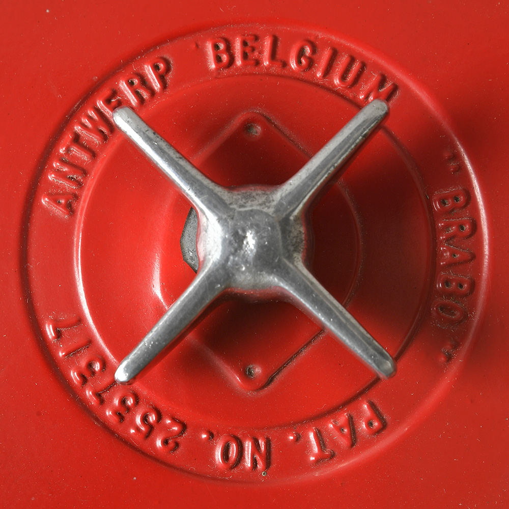 machine-à-bonbons-brabo_005