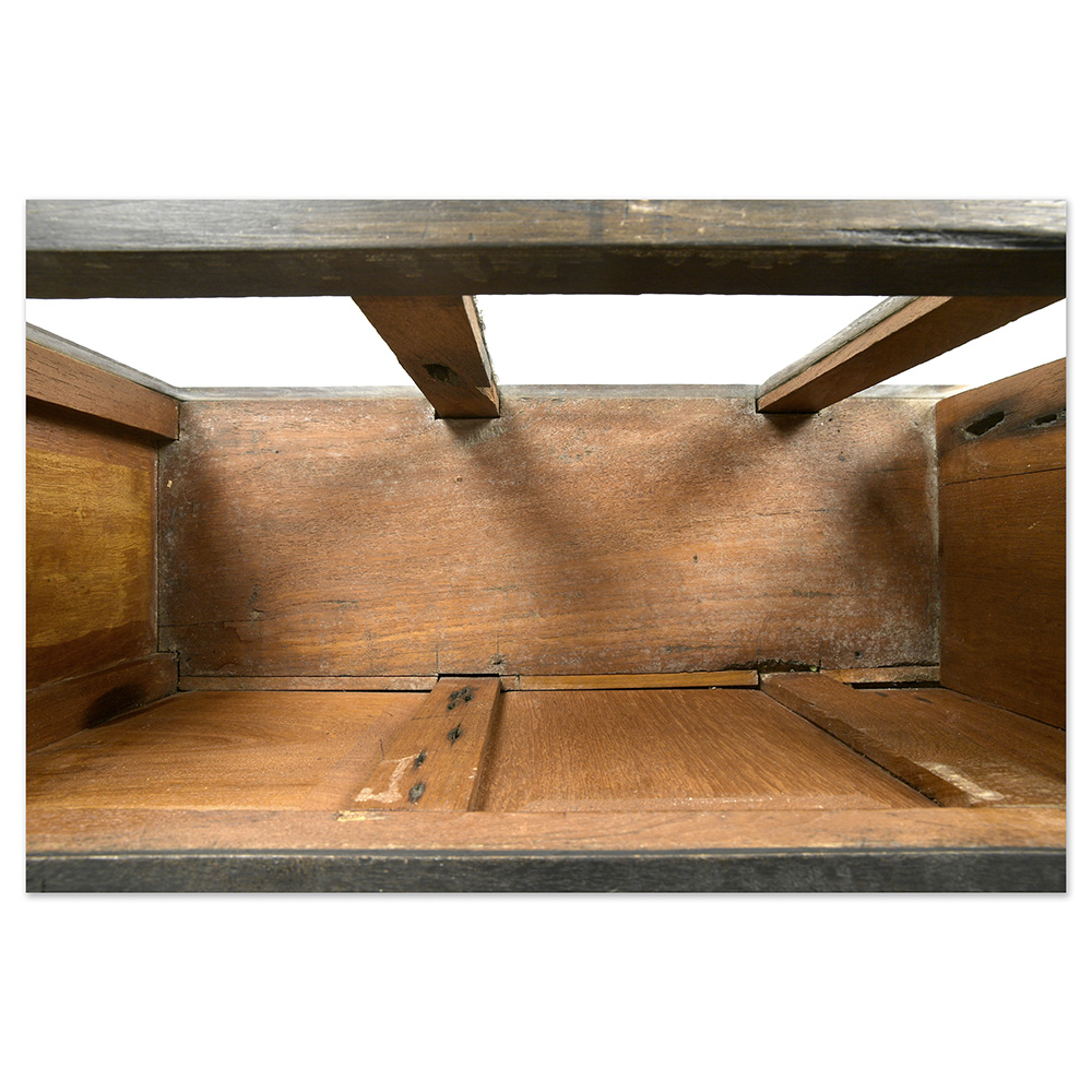 vitrine-coffre-noire_005