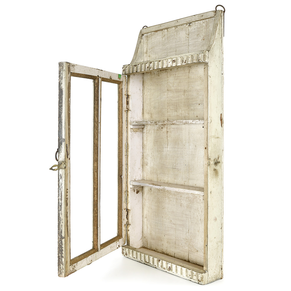 petit-placard-pharmacie_003