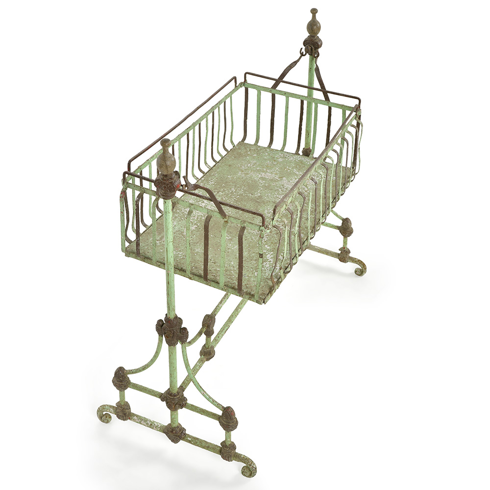 berceau-ancien-vert_002